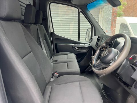 Mercedes-Benz Sprinter 314 Cdi Progressive KW70OJU White #3