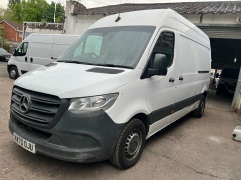 Mercedes-Benz Sprinter 314 Cdi Progressive KW70OJU White #5