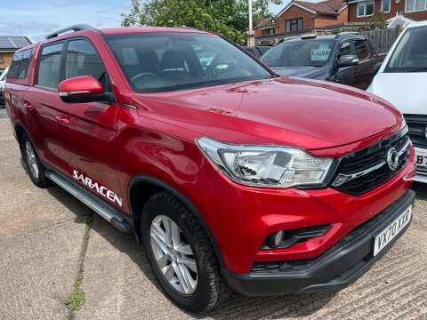 SsangYong Musso Saracen Red