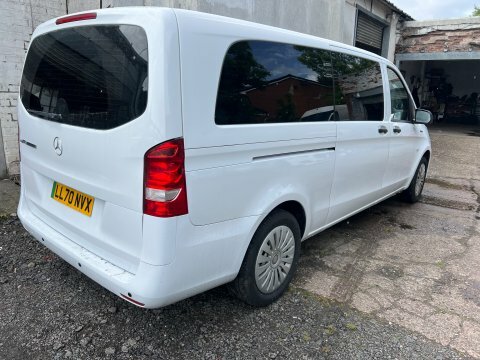 Mercedes-Benz eVito Tourer Select L2 White #2
