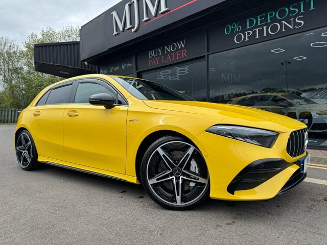 Mercedes-Benz A Class 2023 2.0 A35h Mhev Amg Premium Hatchback Pet Yellow