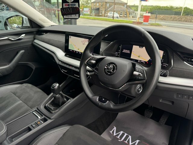 Skoda Octavia 2022 1.5 Tsi Act Se L Estate Eur Silver #4