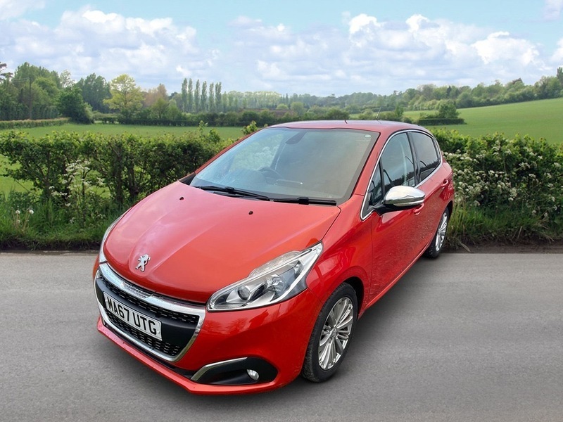 Peugeot 208 Allure Orange #5