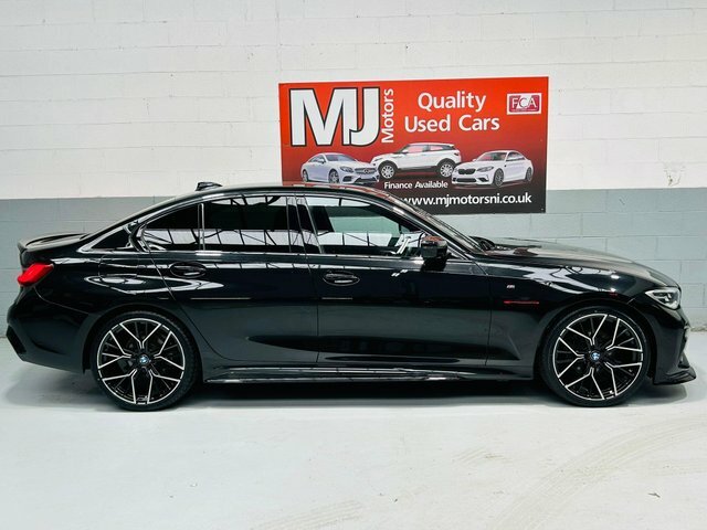 BMW 3 Series 320D Mht M Sport YE21VXT Black #4
