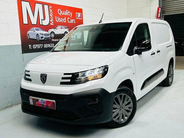 Peugeot Partner Bluehdi 950 Asphalt Long White #6