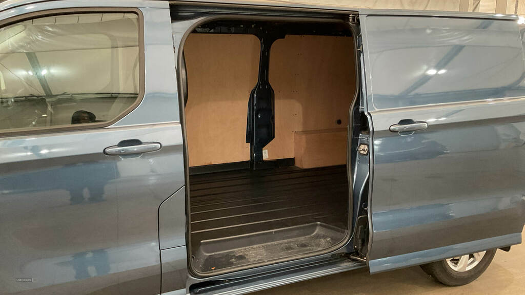 Ford Transit Custom 2.0 Ecoblue 136Ps H1 Van Limited BK25XUF Blue #6