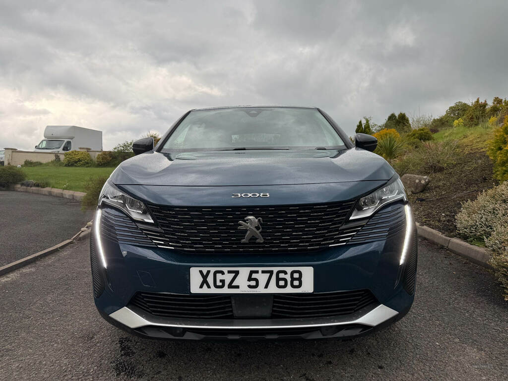 Peugeot 3008 1.5 Bluehdi Allure Eat8 XGZ5768 Blue #4