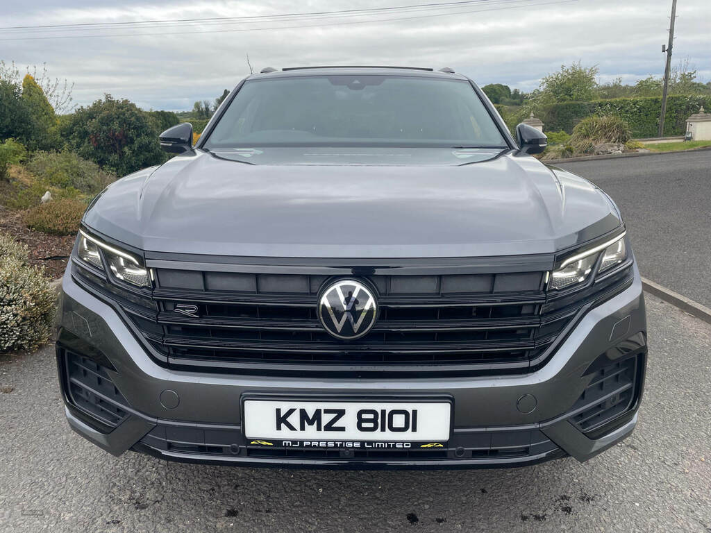 Volkswagen Touareg 3.0 V6 Tdi 4Motion Black Edition Tip KMZ8101 Grey #4