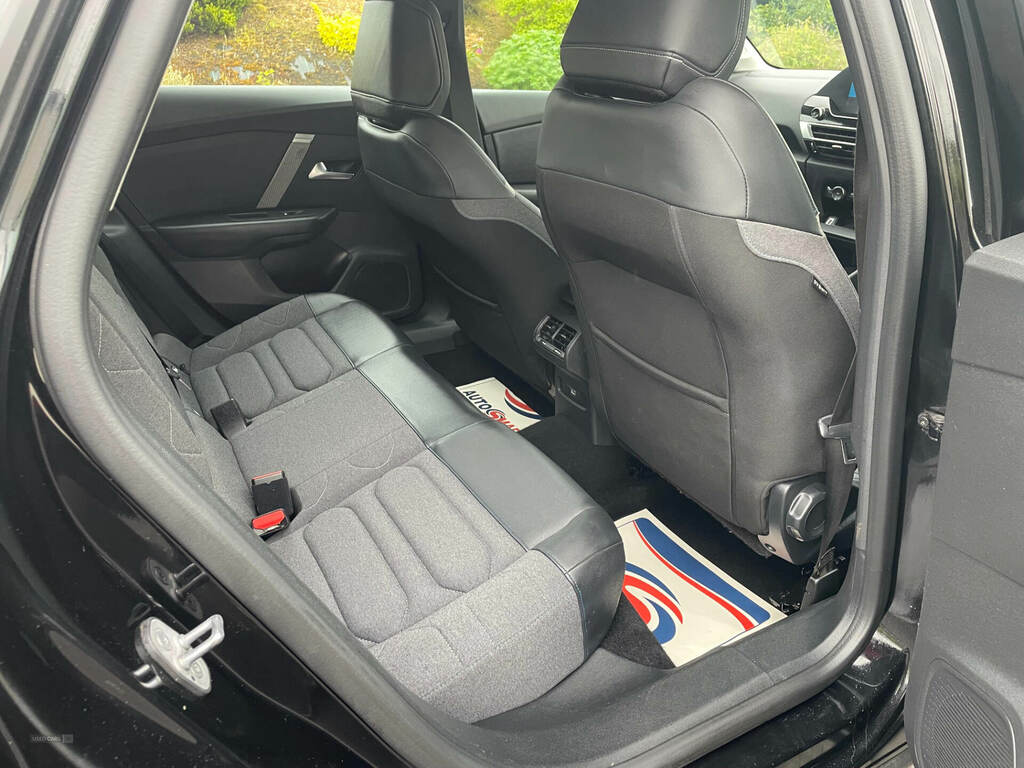 Citroen C4 1.5 Bluehdi Sense Plus YGZ6409 Black #5