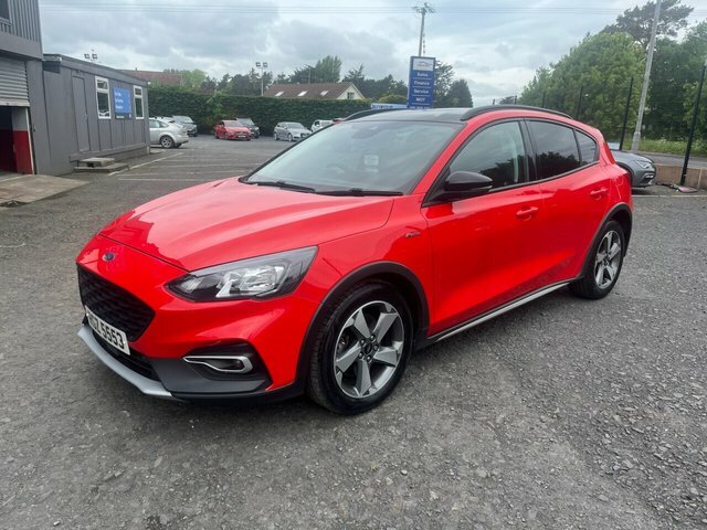Ford Focus 1.5 Ecoblue Active Hatchback Eur RGZ5553 Red #4