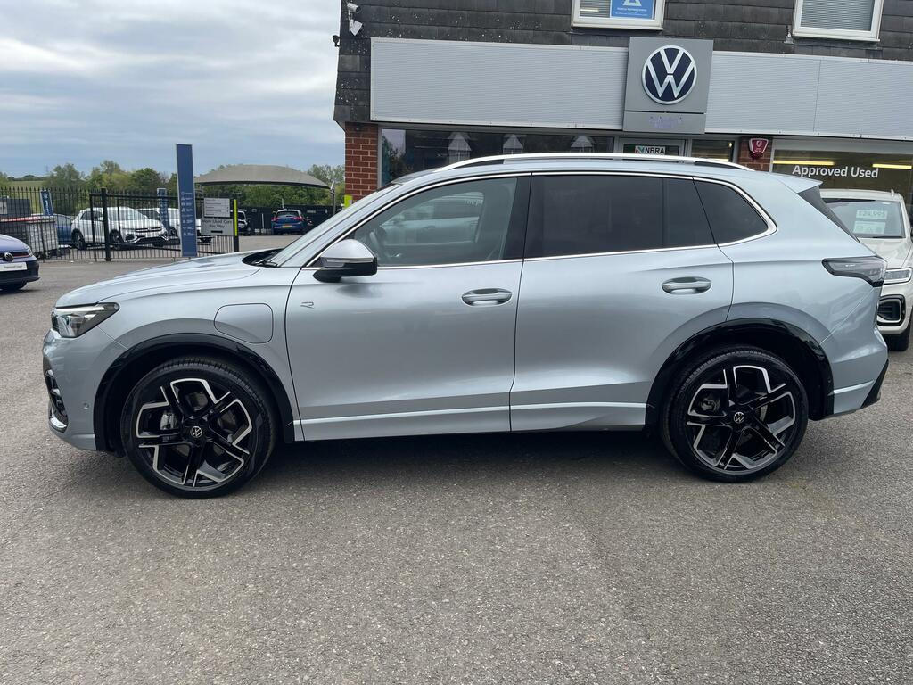 Volkswagen Tiguan 1.5 Tsi Ehybrid 19.7Kwh R-line Suv Plug ML75FGE Silver #3
