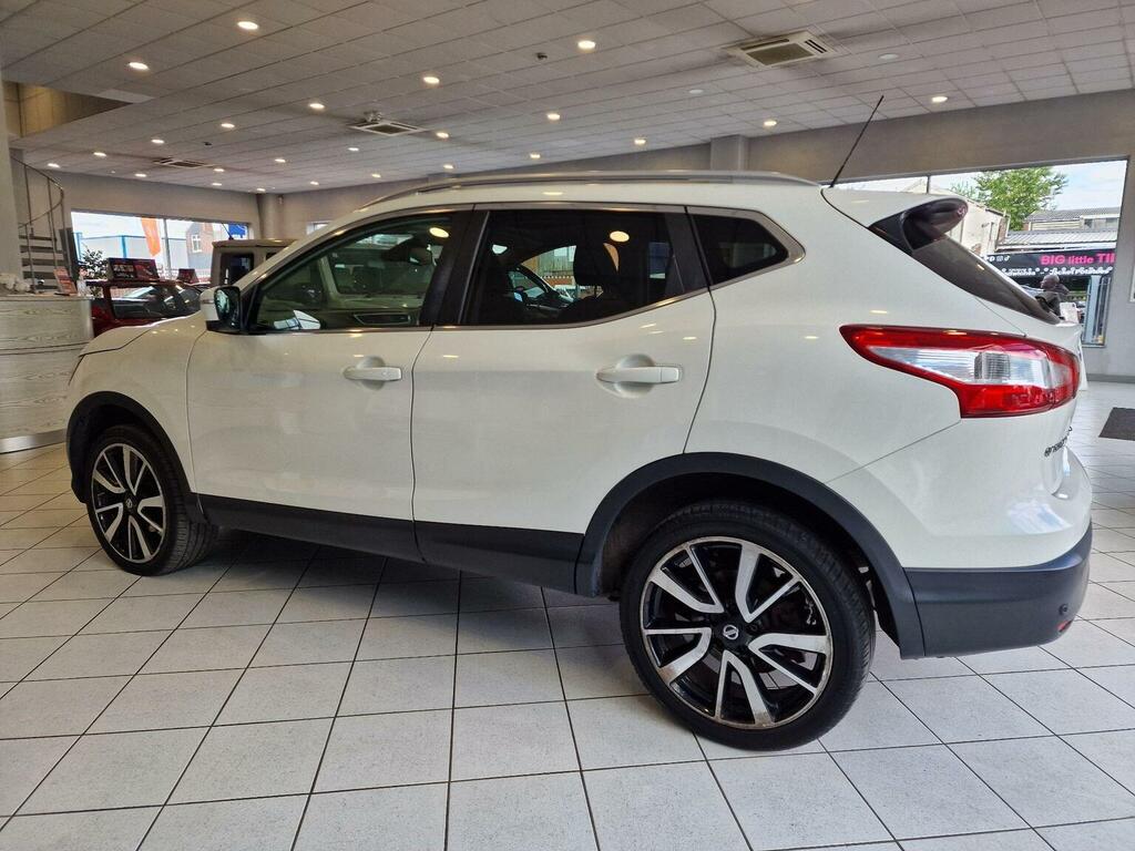 Nissan Qashqai Suv 1.6 Dci Tekna 2Wd Euro 6 Ss 201616 VK16SPU White #4