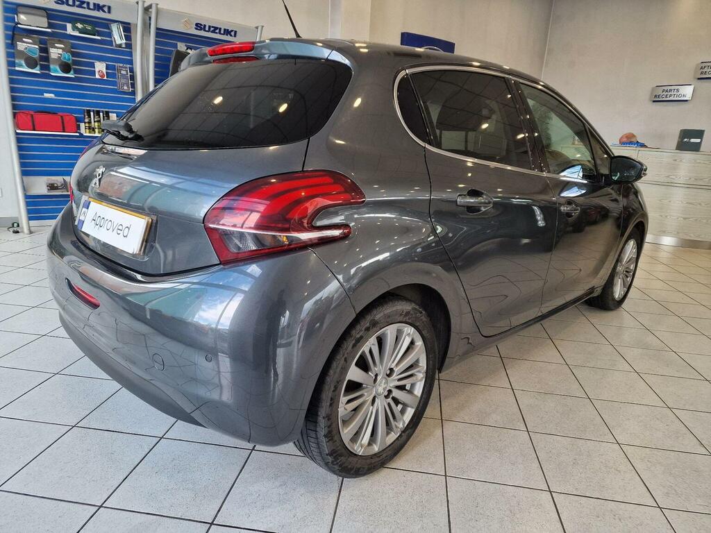 Peugeot 208 Hatchback 1.2 Puretech Allure Euro 6 201565 KY65ATK Grey #4