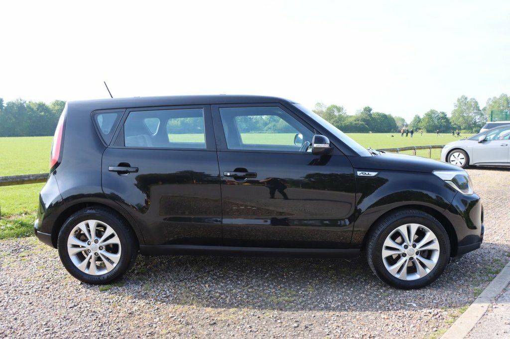 Kia Soul 1.6L Connect Plus Black #5
