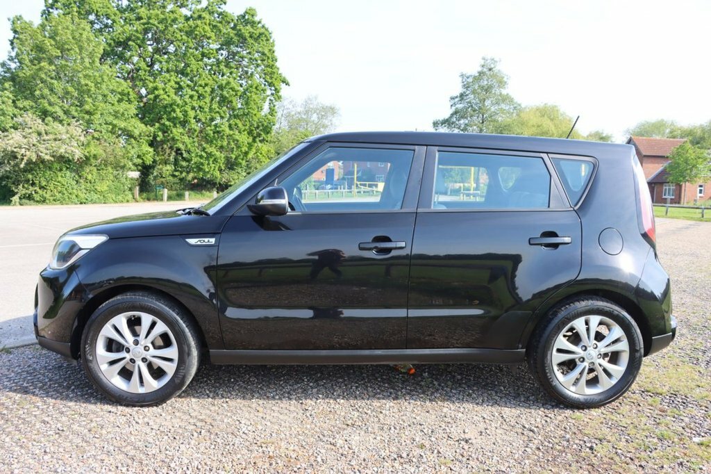 Kia Soul 1.6L Connect Plus Black #6