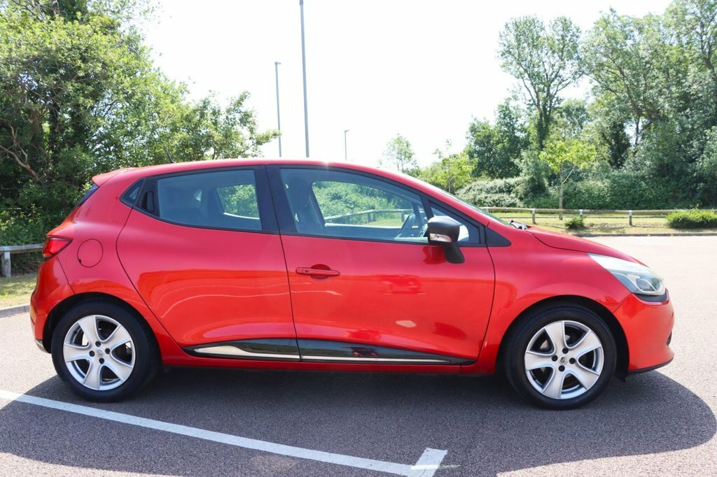 Renault Clio 0.9L Dynamique Nav HN66CWR Red #5