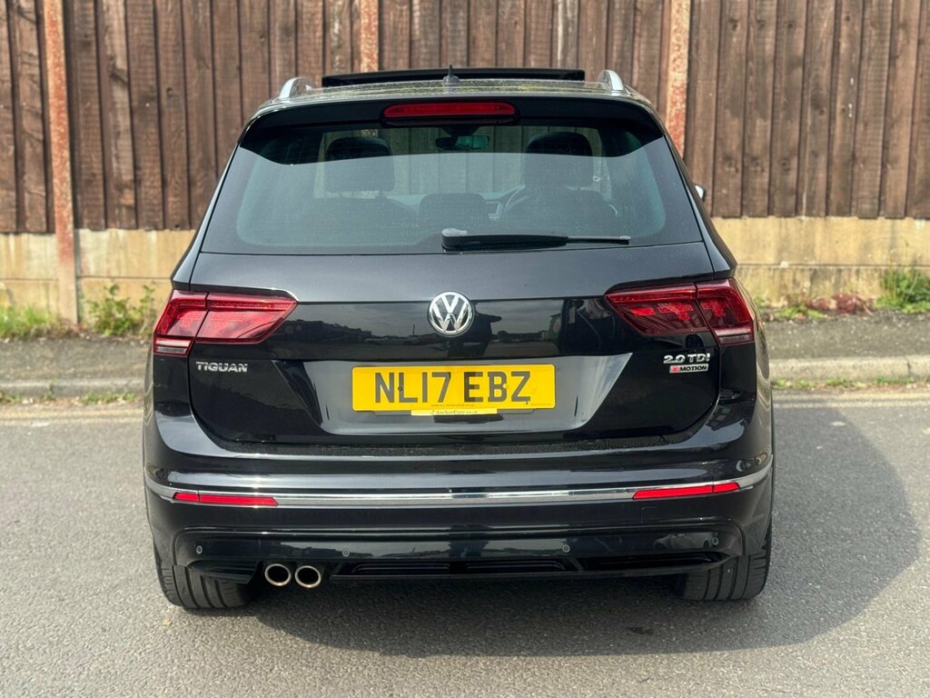 Volkswagen Tiguan 2.0 Tdi Bluemotion Tech R-line Dsg 4Motion Euro 6 NL17EBZ Black #4