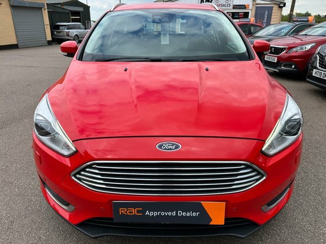 Ford Focus 2017 1.5 Tdci Titanium X Estate WU17CAV Red #5
