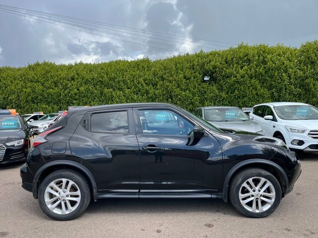 Nissan Juke 2018 1.2 Dig-t Bose Personal Edition Suv Petro GK68NYN Black #2