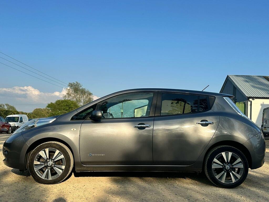 Nissan Leaf 24Kwh Tekna Grey #5