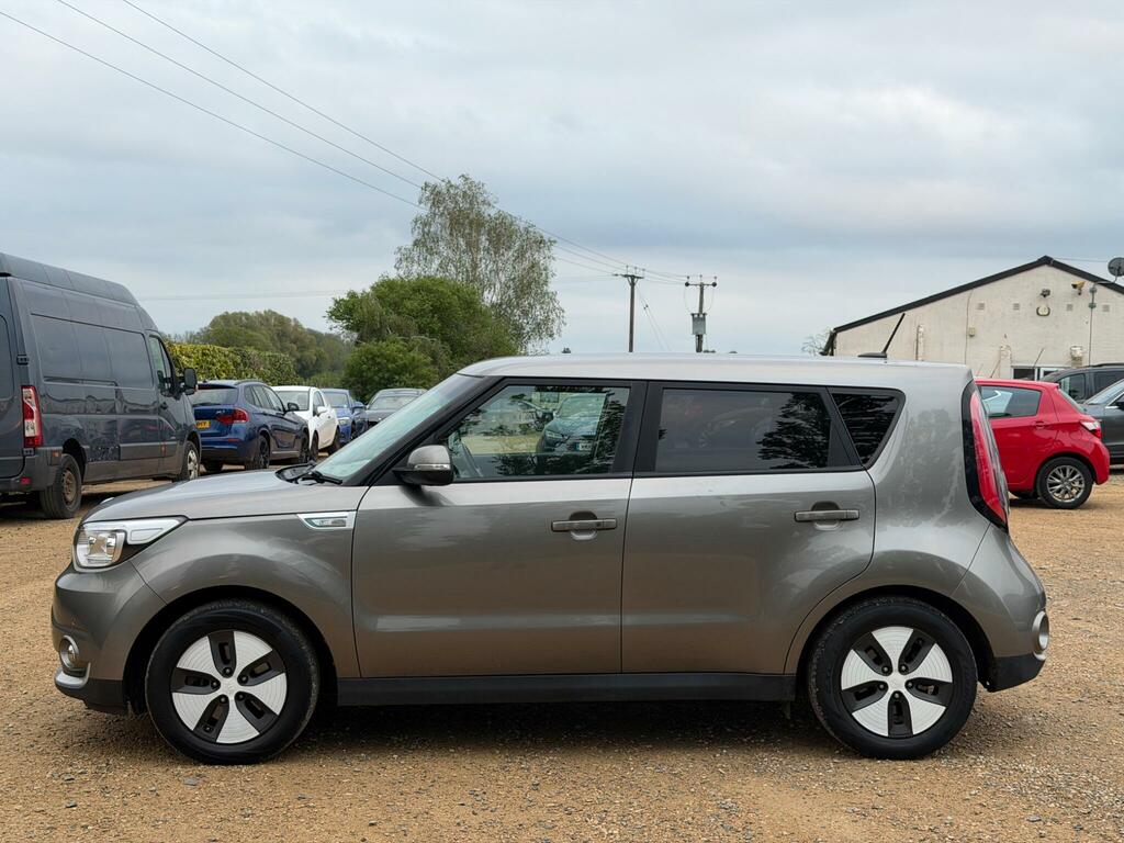 Kia Soul 27Kwh Ev Silver #5