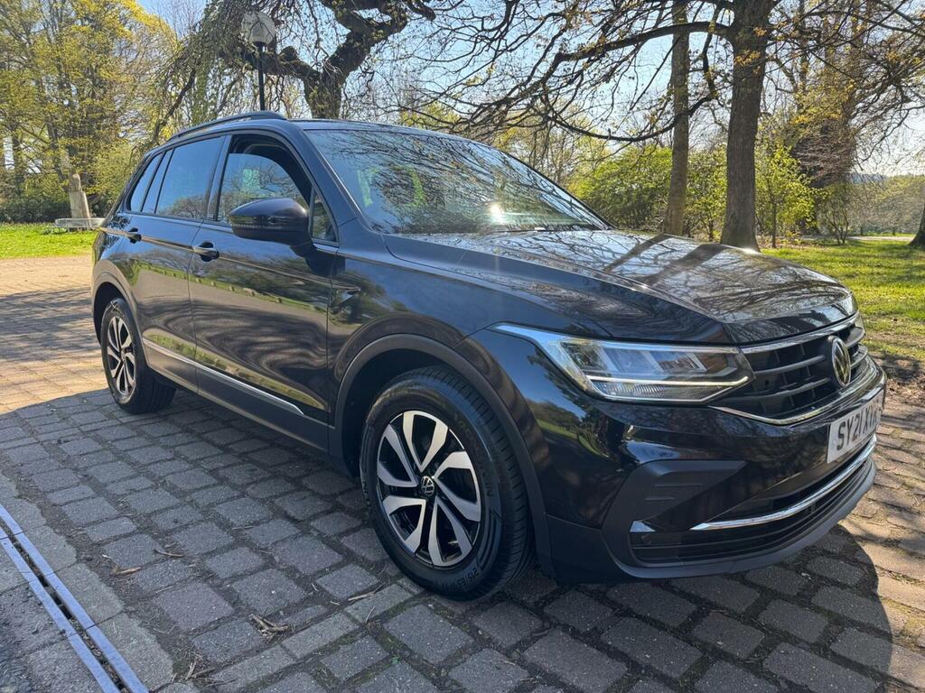 Volkswagen Tiguan 2.0 Tdi Active Dsg Euro 6 Ss SY21XYR Black #3