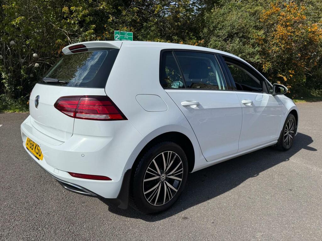 Volkswagen Golf 1.6 Tdi Se Nav Euro 6 Ss SY68KSO White #4