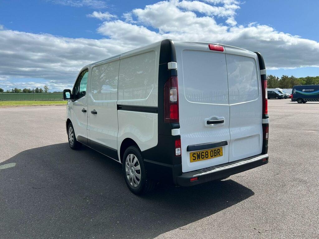 Renault Trafic 1.6 Dci 27 Business Swb Standard Roof Euro 6 SW68OBR White #5