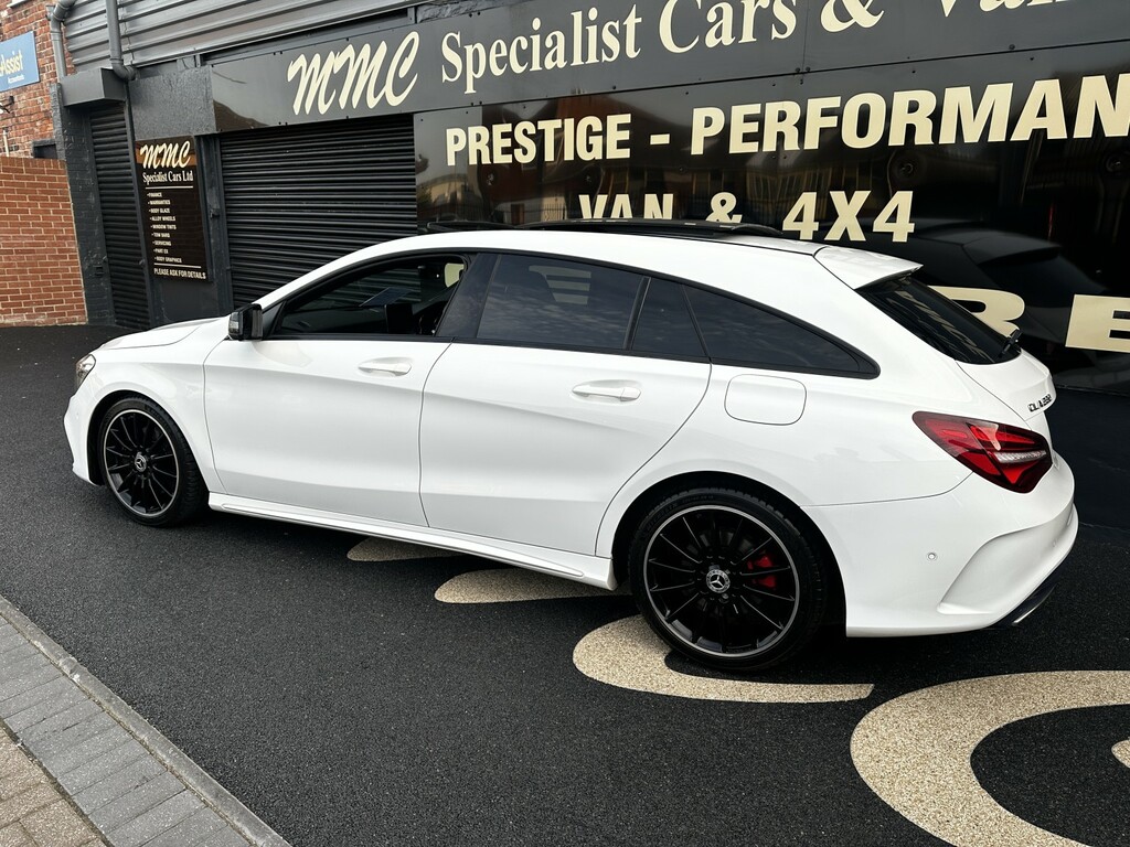 Mercedes-Benz CLA Class Estate 2.0 Cla220 Amg Line Night Edition 201919 PE19VTU White #5