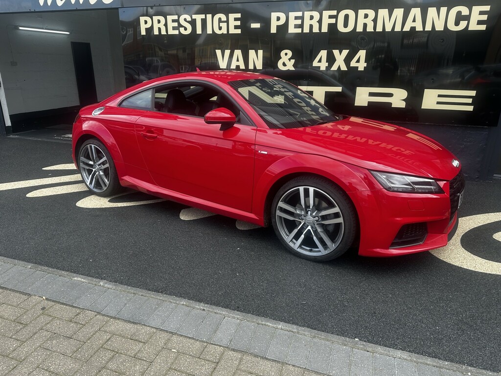Audi TT Coupe 2.0 Tfsi S Line 201616 Red