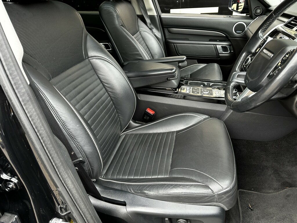 Land Rover Discovery Suv 3.0 Sd V6 Hse Luxury 201968 KJ68ESN Black #6