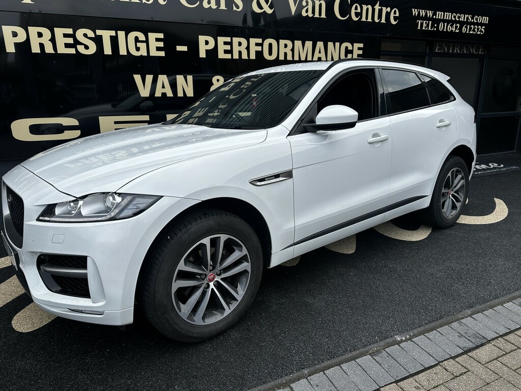 Jaguar F-Pace Suv 2.0 D180 R-sport 201767 BT67ZZR White #2