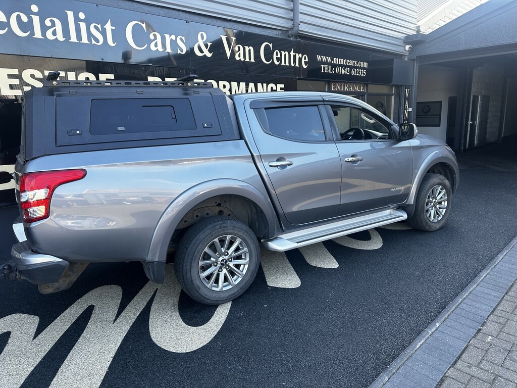 Mitsubishi L200 Pickup 2.4 Di-d Dc Warrior 201767 DN67UKO Grey #4
