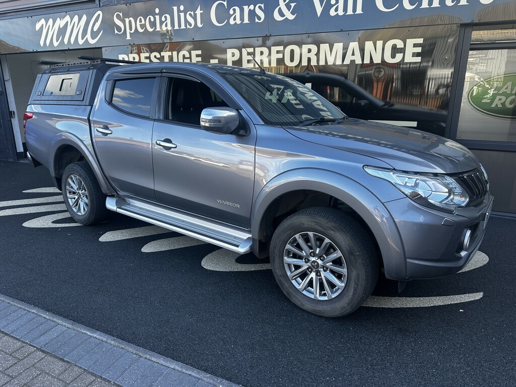 Mitsubishi L200 Pickup 2.4 Di-d Dc Warrior 201767 Grey