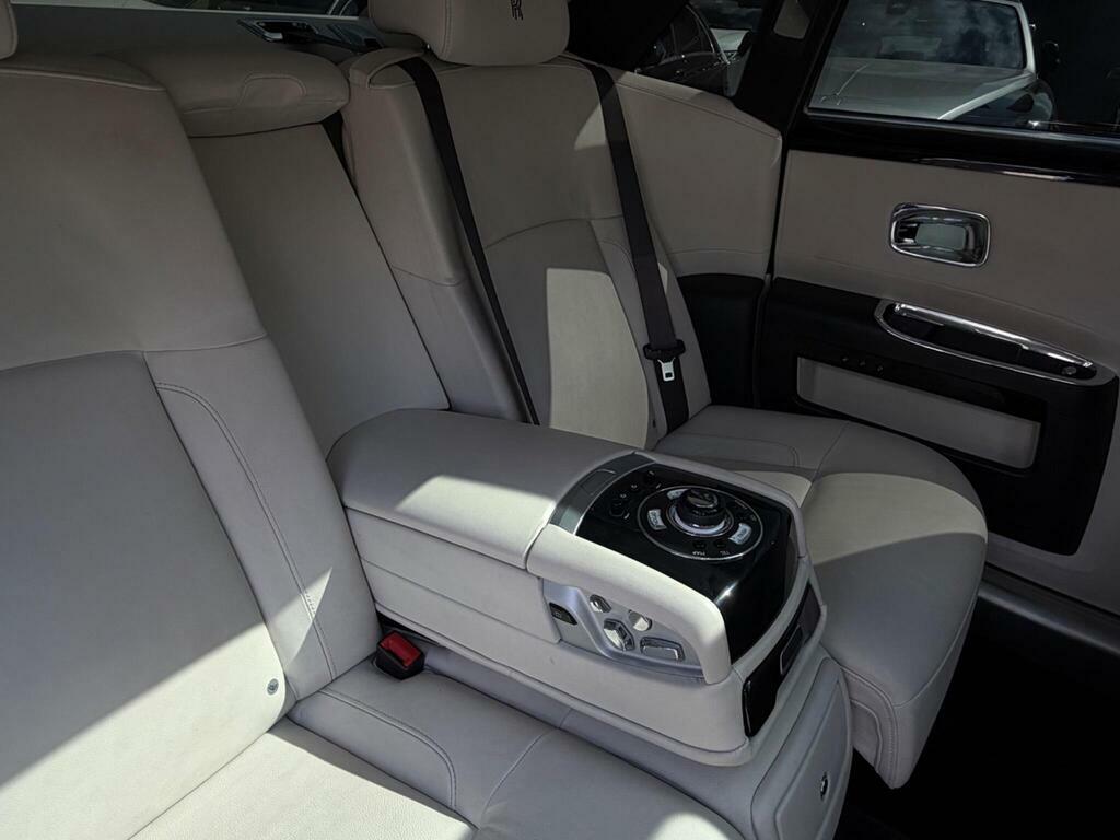 Rolls-Royce Ghost Petrol  #20