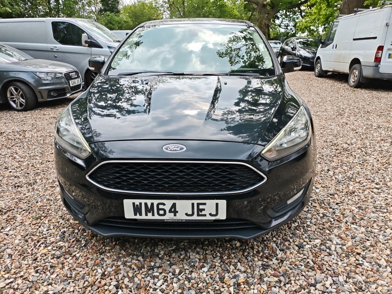 Ford Focus Zetec Black #6