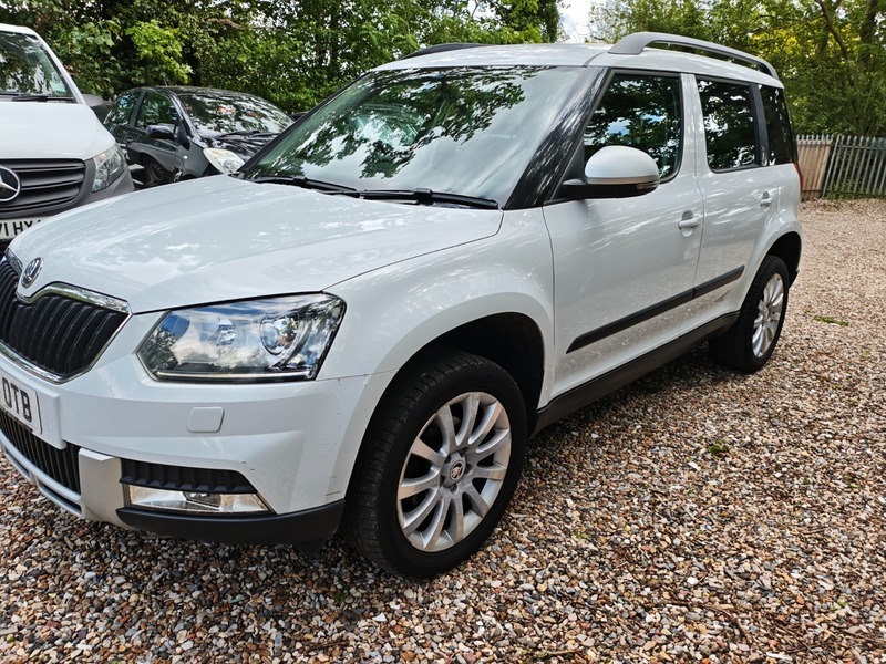 Skoda Yeti Elegance Tsi Dsg AO14OTB White #5