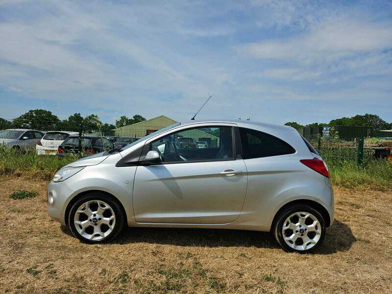 Ford KA Zetec Silver