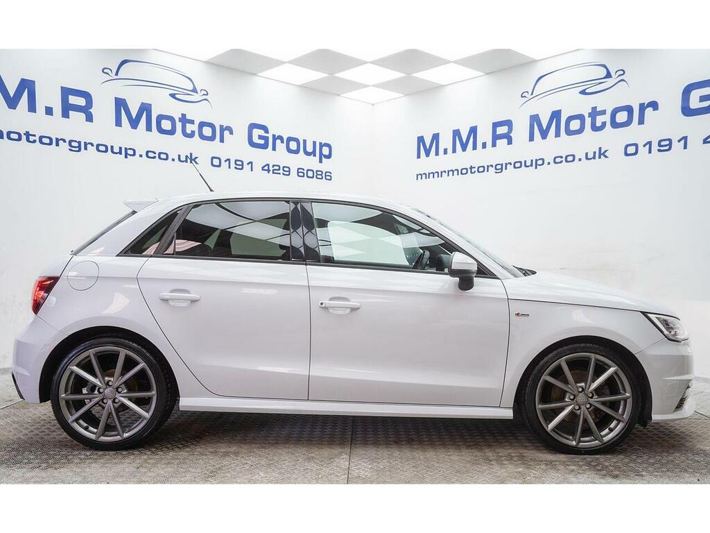 Audi A1 1.6 Tdi Black Edition Sportback Euro 6 Ss FX16OSM White #5