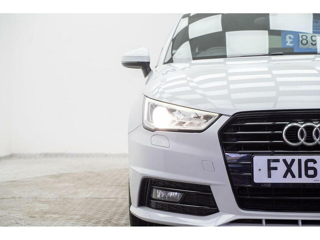 Audi A1 1.6 Tdi Black Edition Sportback Euro 6 Ss FX16OSM White #3