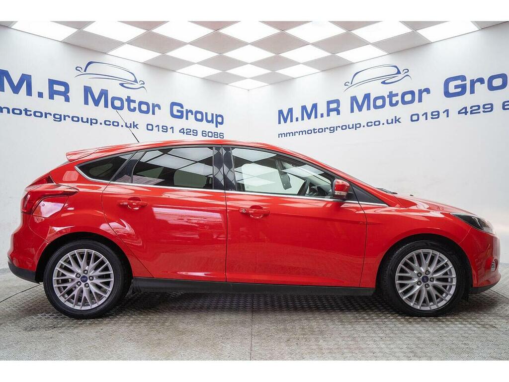 Ford Focus 1.6 Tdci Zetec Euro 5 Ss SG13WAE Red #3