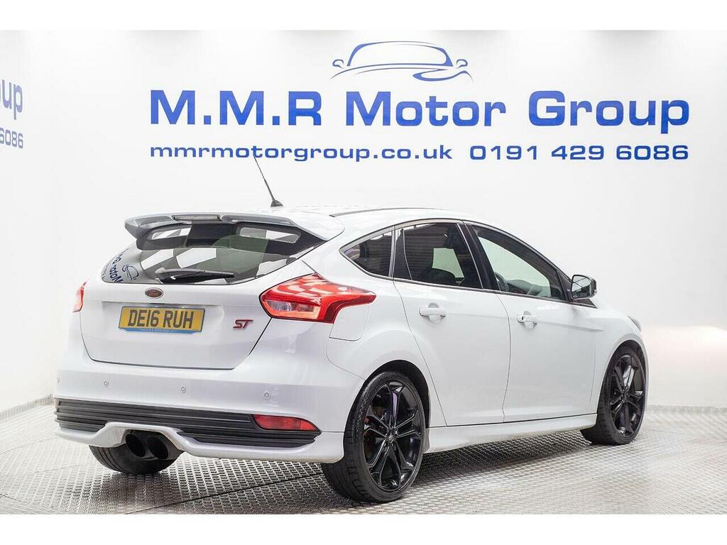 Ford Focus Focus St-3 Hatchback 1 DE16RUH White #5