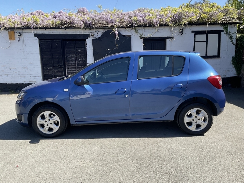 Dacia Sandero Other Hatchback 2012 - 2016 2015 Black #19