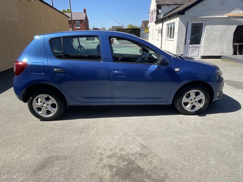 Dacia Sandero Other Hatchback 2012 - 2016 2015 Black #25