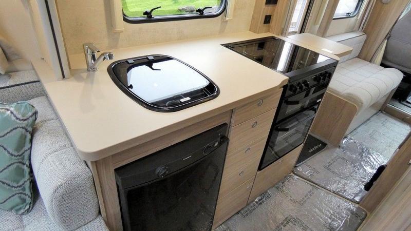Peugeot Elddis Majestic 255 Silver #14