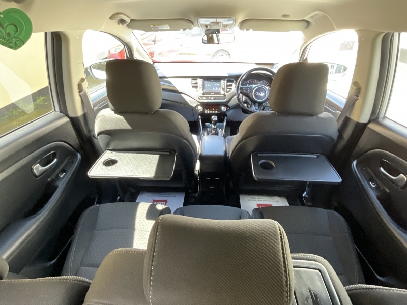 Kia  2 Crdi Isg 7 Seater LC17HBA Silver #4