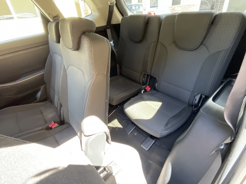 Kia  2 Crdi Isg 7 Seater LC17HBA Silver #5