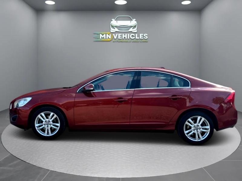 Volvo S60 D3 Se Lux Red #4