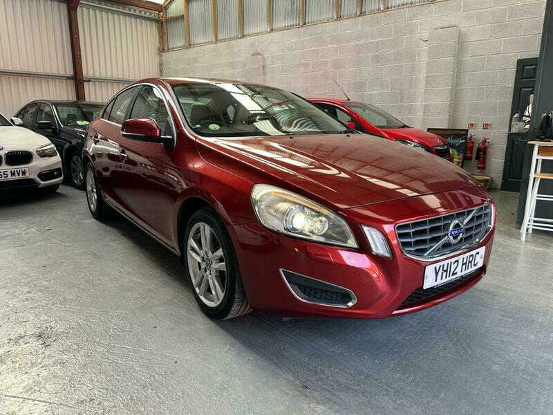 Volvo S60 1.6D Drive Se Saloon Blue #24