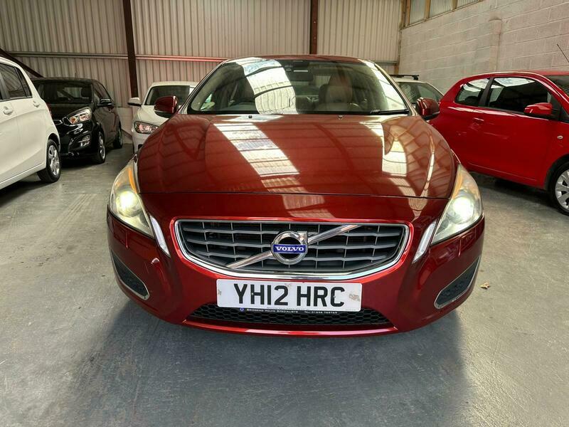 Volvo S60 1.6D Drive Se Saloon Blue #25